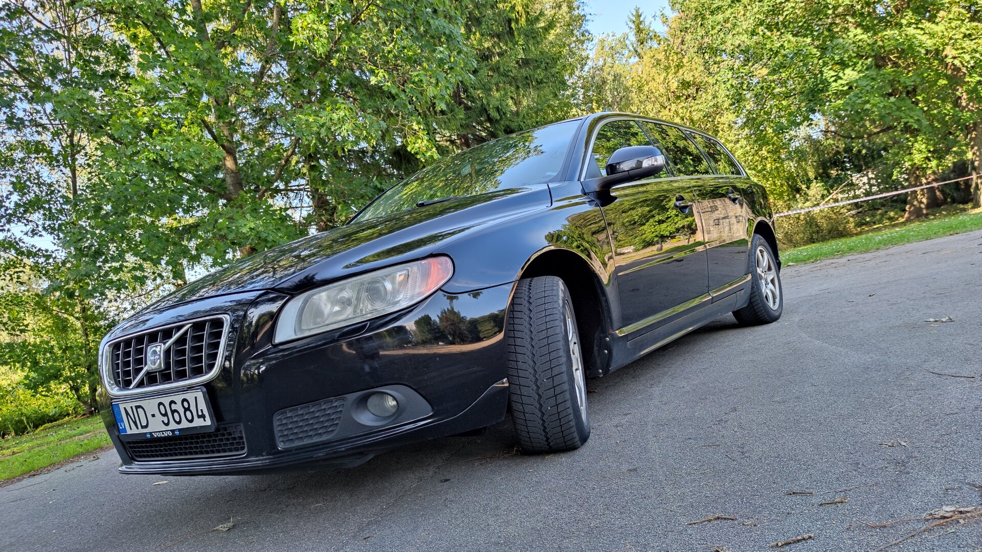 Volvo V70 D5 AWD